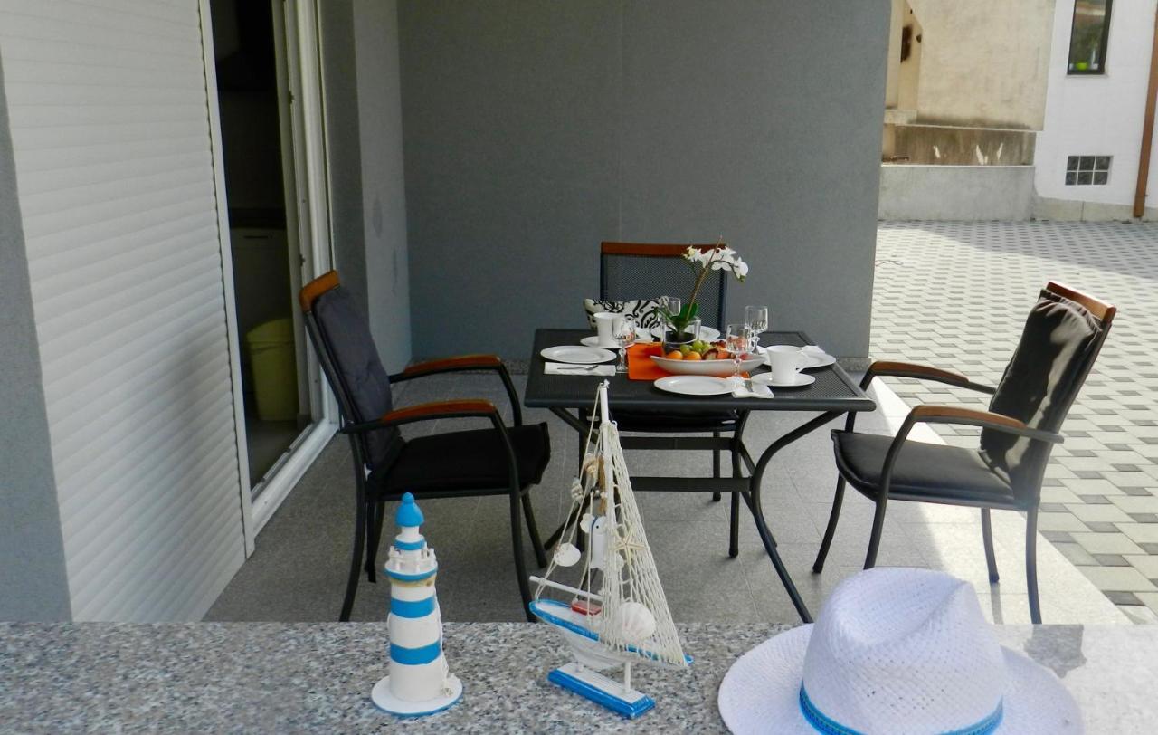Diamant Apartments Baška Voda Eksteriør billede