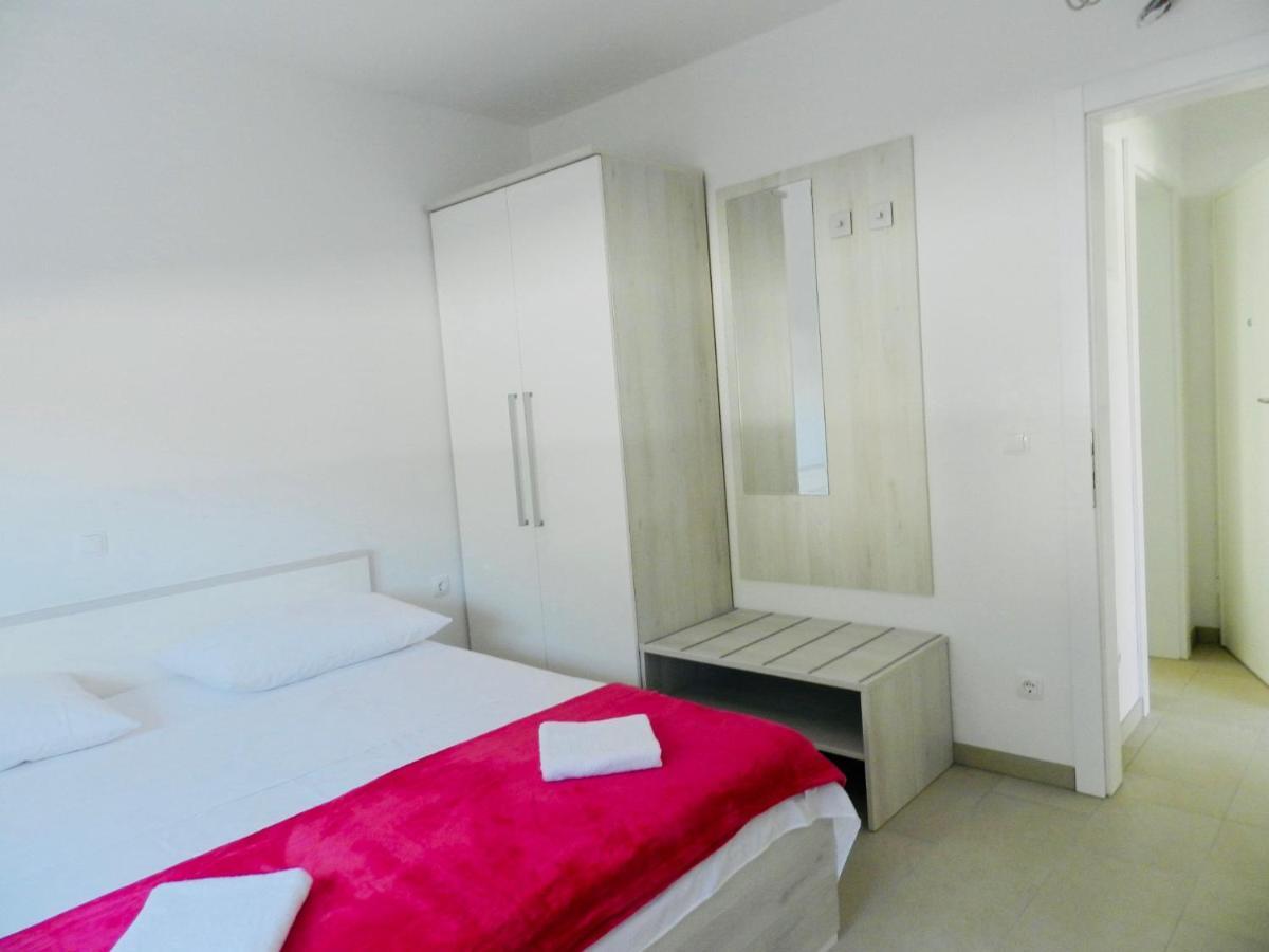 Diamant Apartments Baška Voda Eksteriør billede