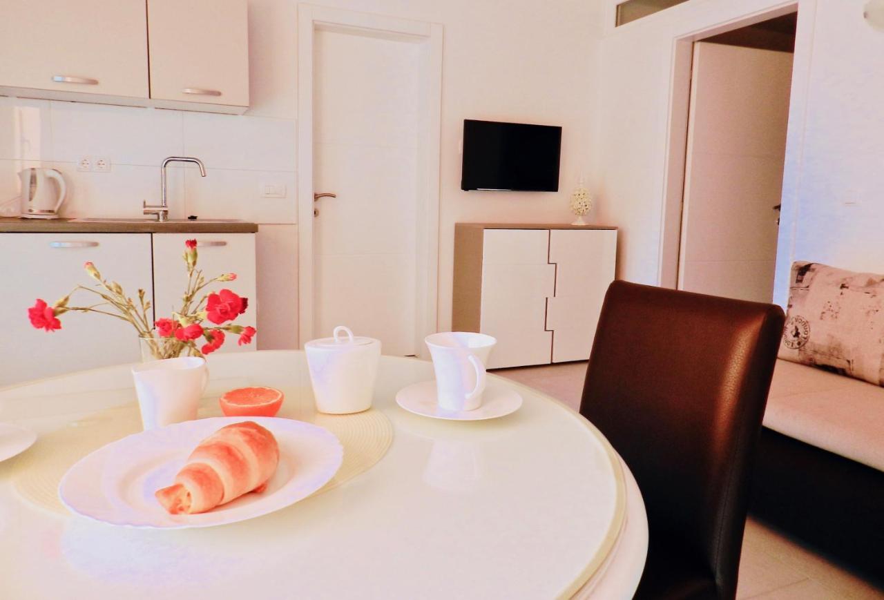 Diamant Apartments Baška Voda Eksteriør billede