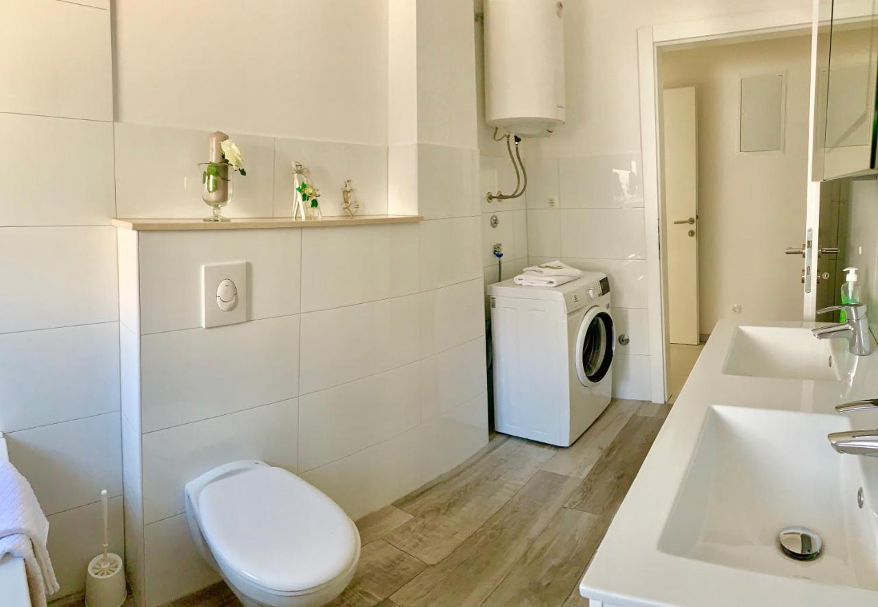 Diamant Apartments Baška Voda Eksteriør billede