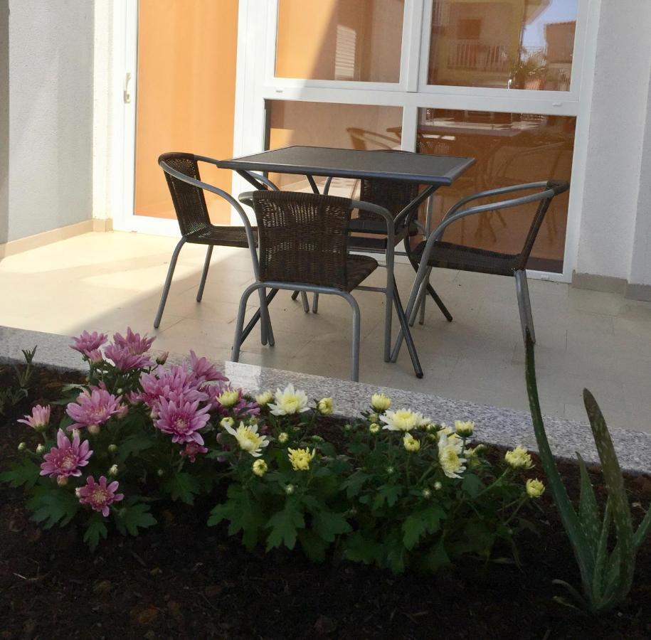 Diamant Apartments Baška Voda Eksteriør billede